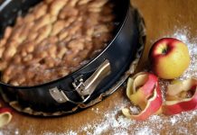 Apfelkuchen mit Streusel – Hmmm Lecker Apfelkuchen mit Streusel