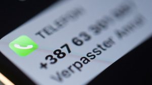 Wer steckt hinter dieser Telefonnummer?