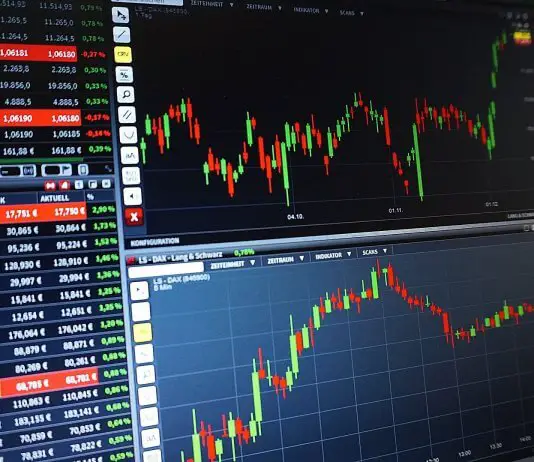 Alternativen zu traditionellen Anlageformen wie Aktien und Anleihen Alternativen zu traditionellen Anlageformen wie Aktien und Anleihen